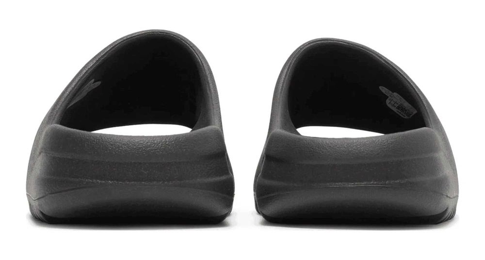 Yeezy slide ONYX