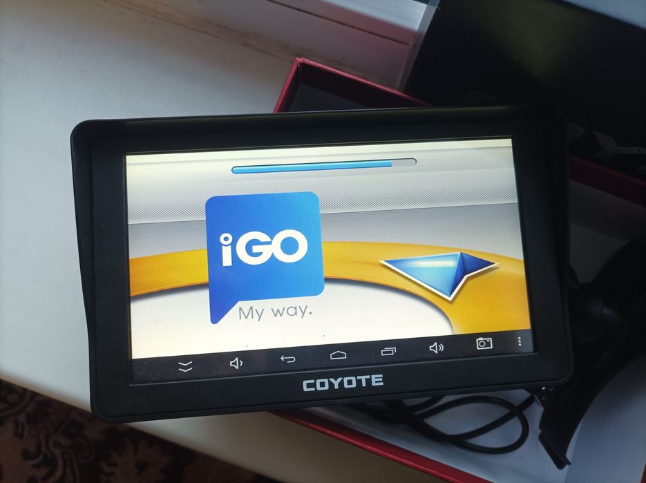 GPS нігатор coyote 820