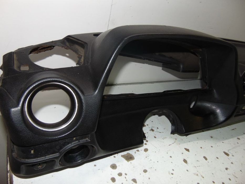 mercedes w 123 tablier preto