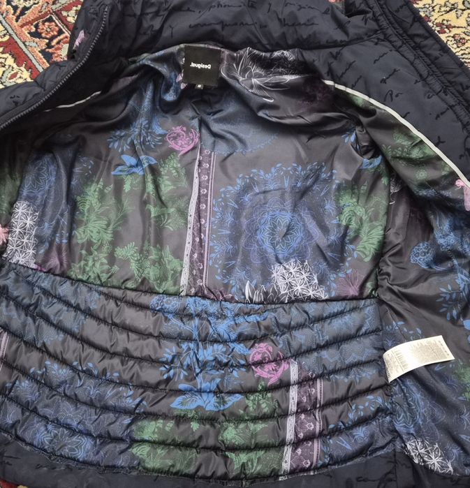 Kurtka krótka Desigual