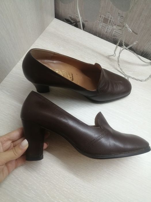 Шкіряні вінтажні туфлі 37р.