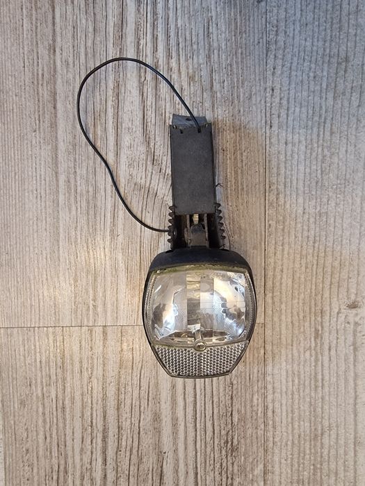 Lampka lampa rowerowa przednia Retro Batavus
