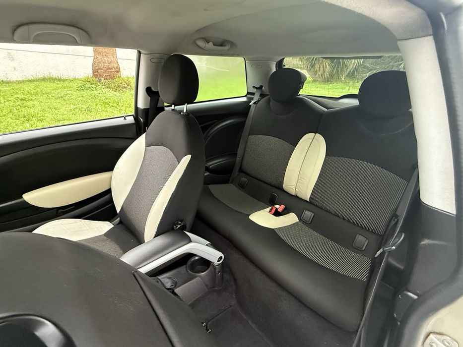 Mini Cooper 1.6 D 200964706104254723124