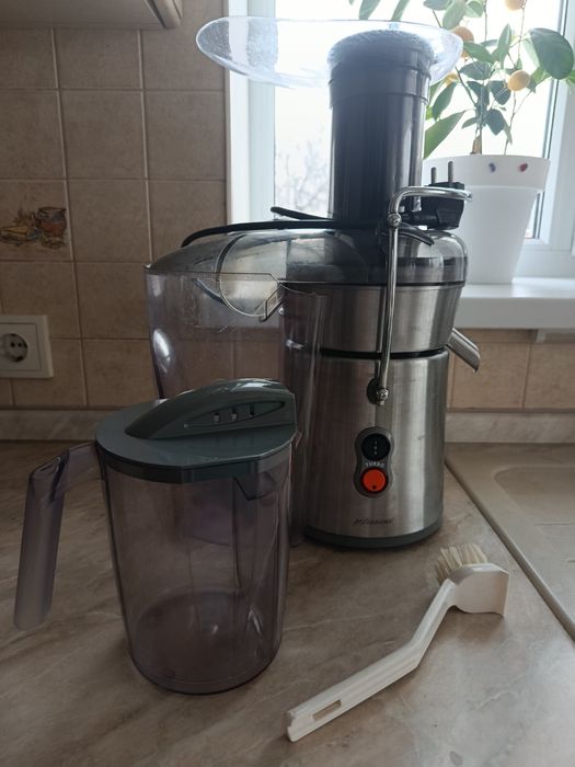 Соковыжималка Zelmer.