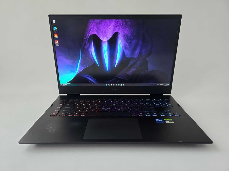 HP Omen 17 (2023) I7 13700HX/RTX 4060/RAM 16GB/SSD 256GB/144Hz