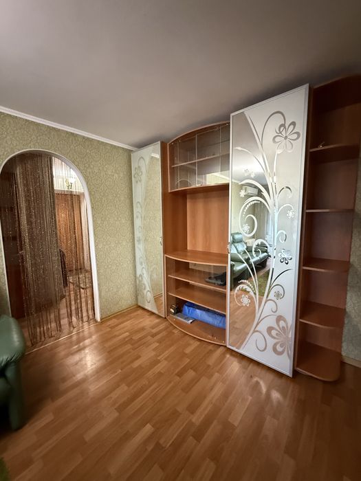 3 кімнатна квартира з технікою та меблями. Океанівська