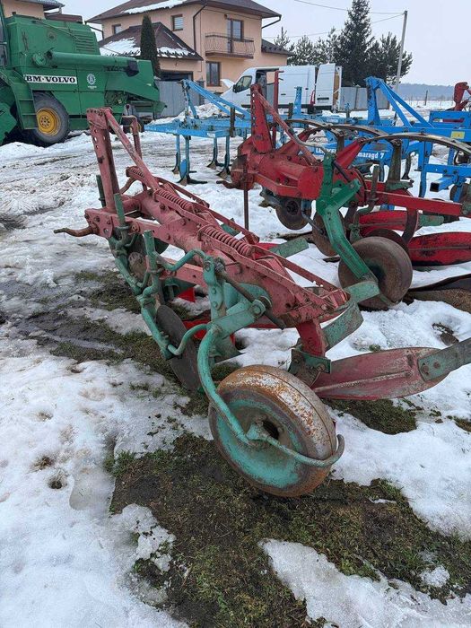 Плуг Kverneland 3-х корпусний Квернеланд