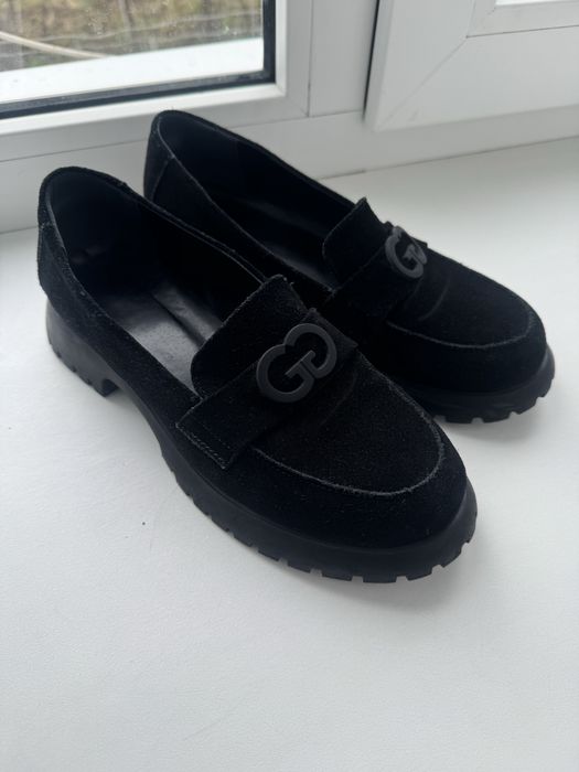 Лофери жіночі замшеві