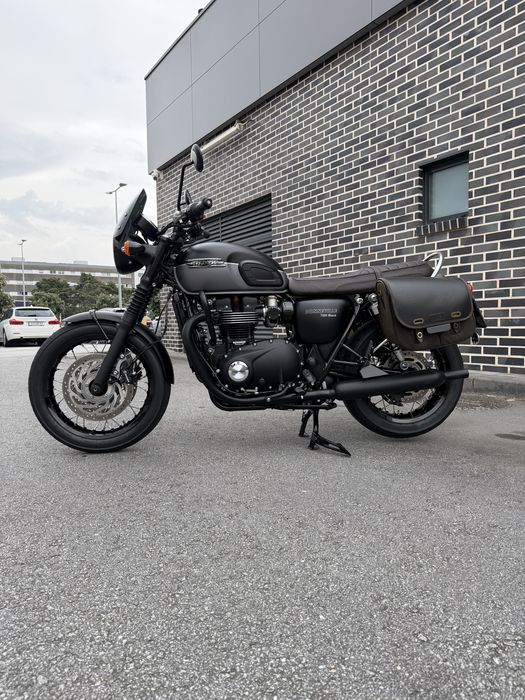 Triumph Bonneville T120 Black Nacional
