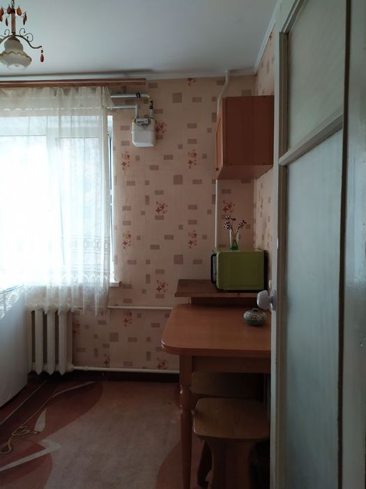 Здам подобово, погодинно однокімнатну квартиру.