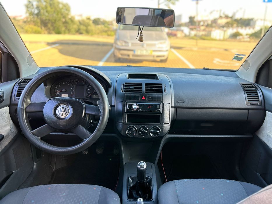 VW Polo 1.2 5Portas 2004