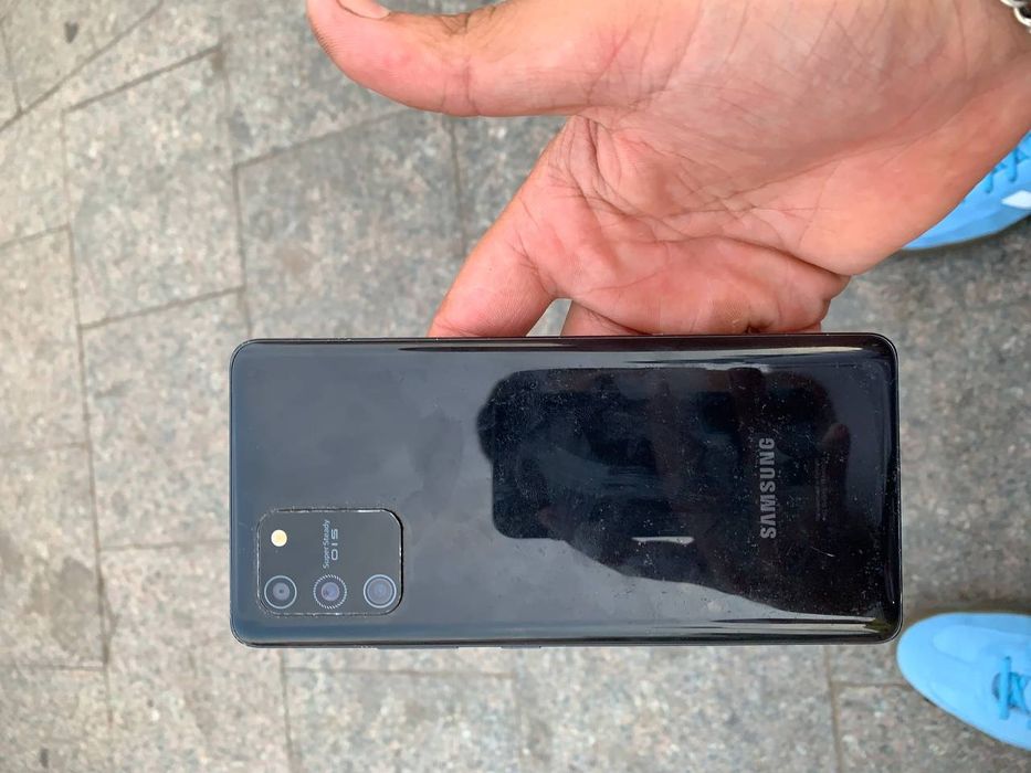 Samsung s10lite 8/128