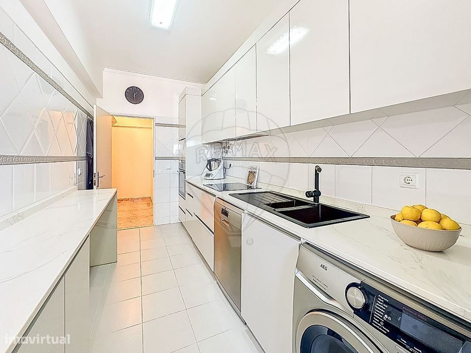 Apartamento T4 para venda