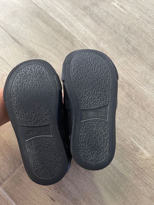 Дитячі кеди Зара