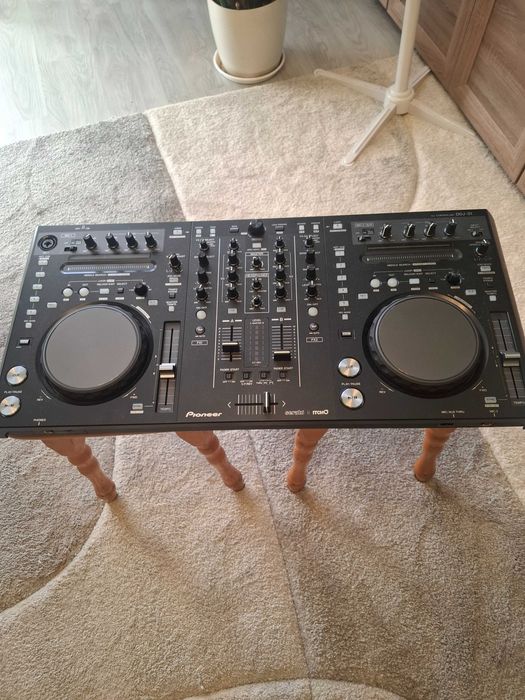Sprzedam Pionieer Ddj s1