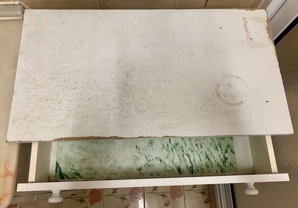 Móvel de WC com cesto integrado