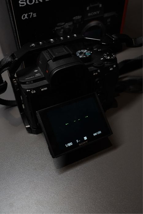 Sony A7iii + Smallrig com caixa e garantia