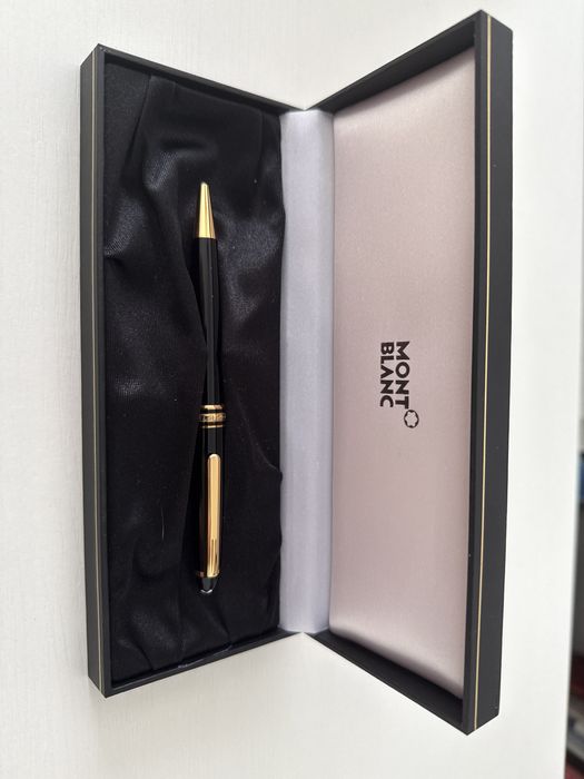 Caneta MontBlanc Meisterstück  Gold-Coated LeGrand Ballpoint Pen
