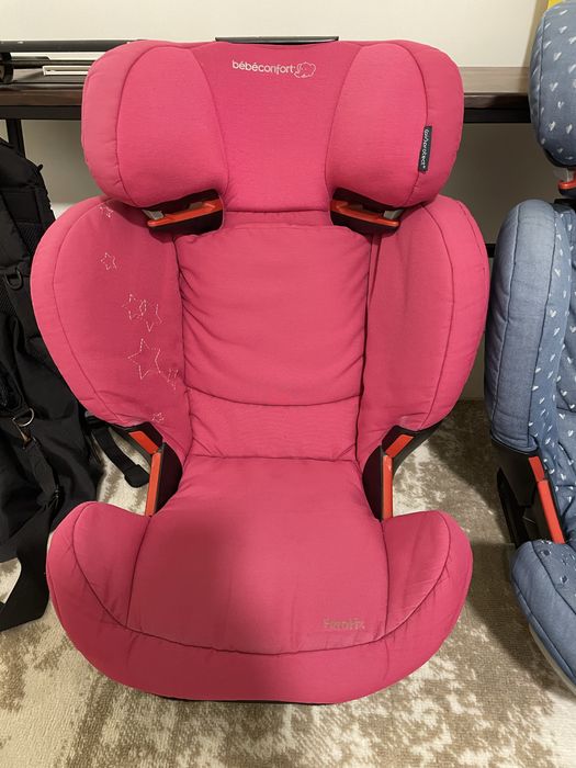 Cadeira Bebe Confort Ferofix e Rodifix