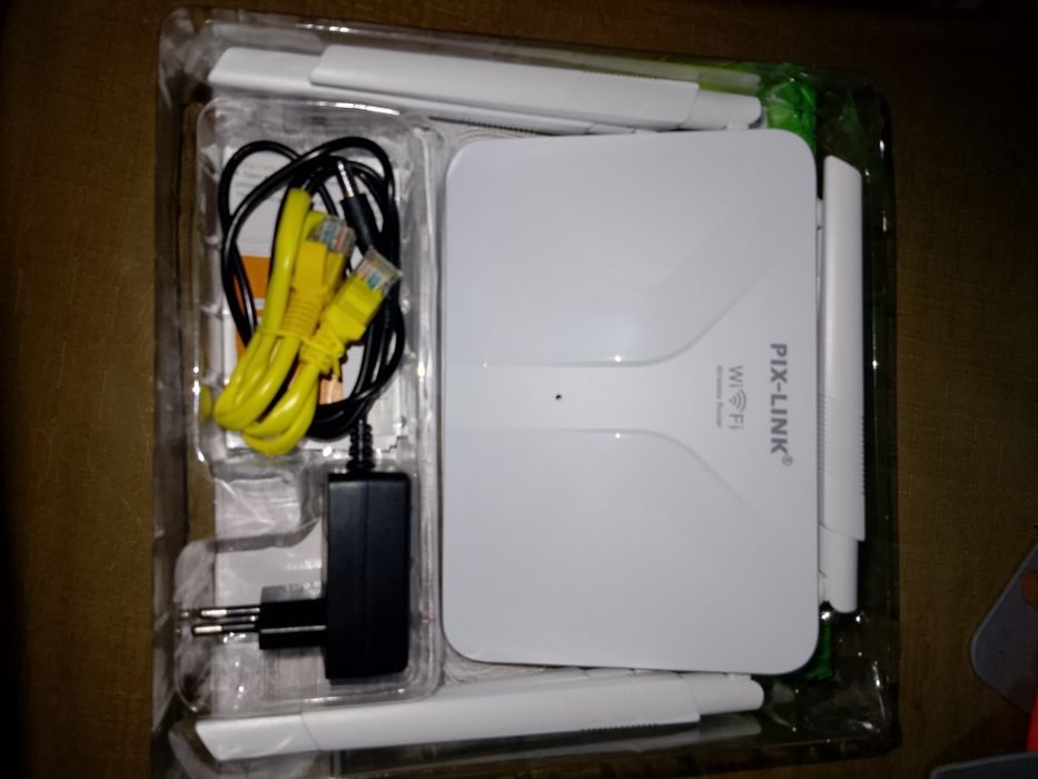 Продам роутер новый