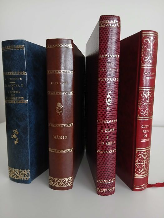 Livros antigos de colecção