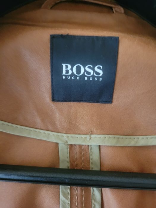 Кожаная куртка BOSS