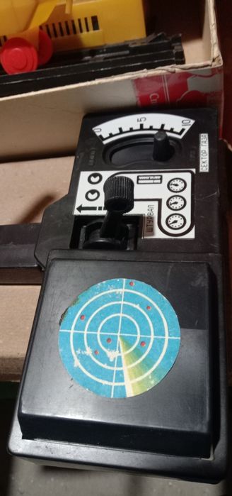 Железная дорога и вертолет В 84.