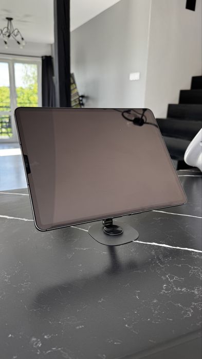 Ipad Pro M1 256GB 12.9 Cellular + Magic Keyboard + Gratis