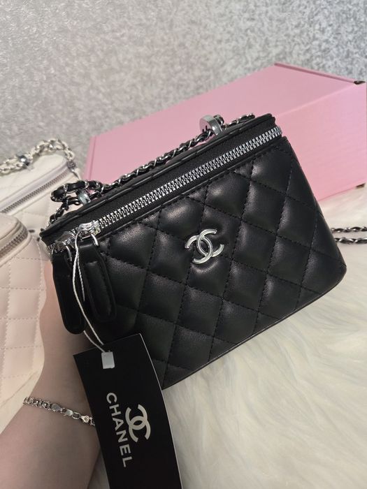 Неймовірні  Chanel в 3 кольорах зі срібною фурнітурою