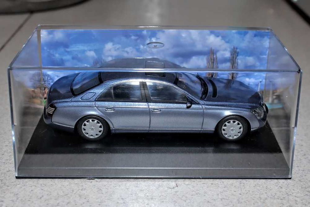 Maybach 57 Mercedes model skala 1/43 AutoArt