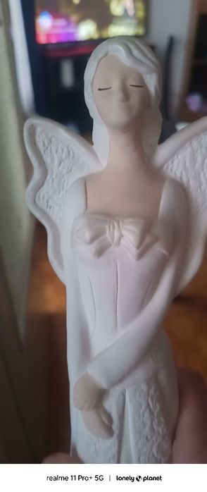 Śliczna figurka sprzedam