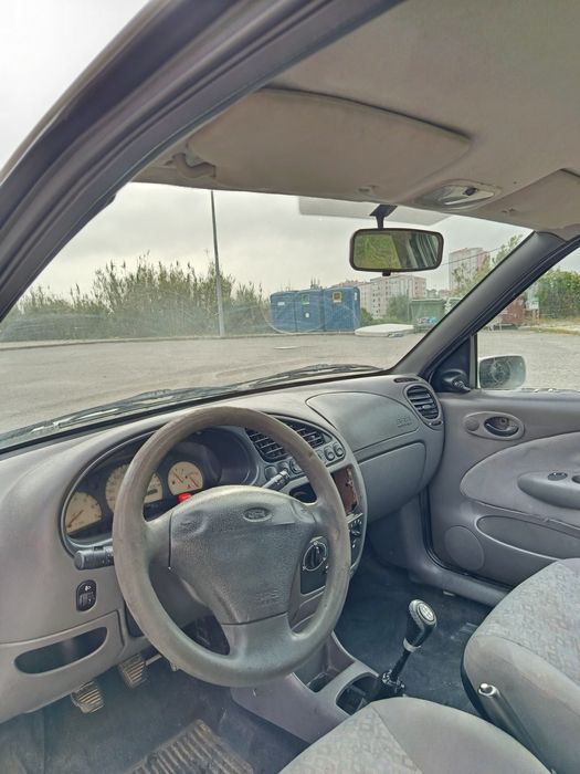 Ford Fiesta 1.2 Zetec 16v Coupé 5lugares em bom estado !!!