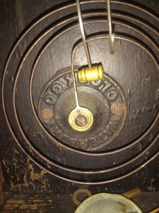 antigo relógio de capela WATERBURY small Gothik V. P.-á trabalhar