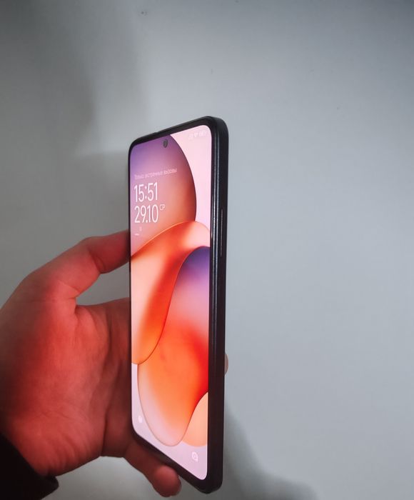 Телефон Redmi Note 12