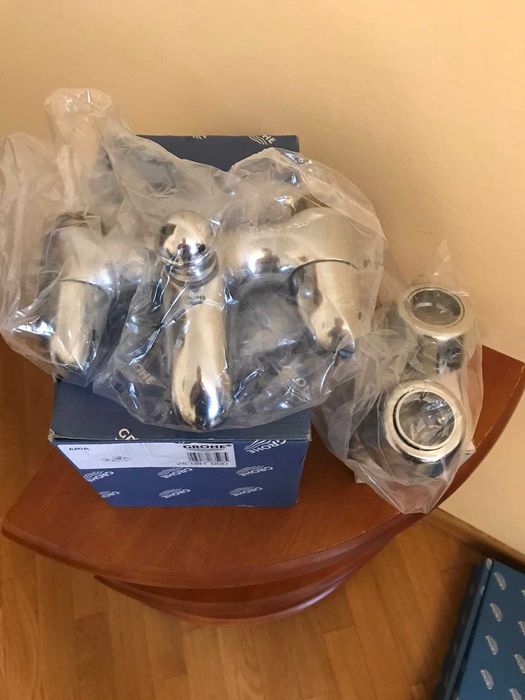 Змішувач до ванни Grohe Aria 25081000