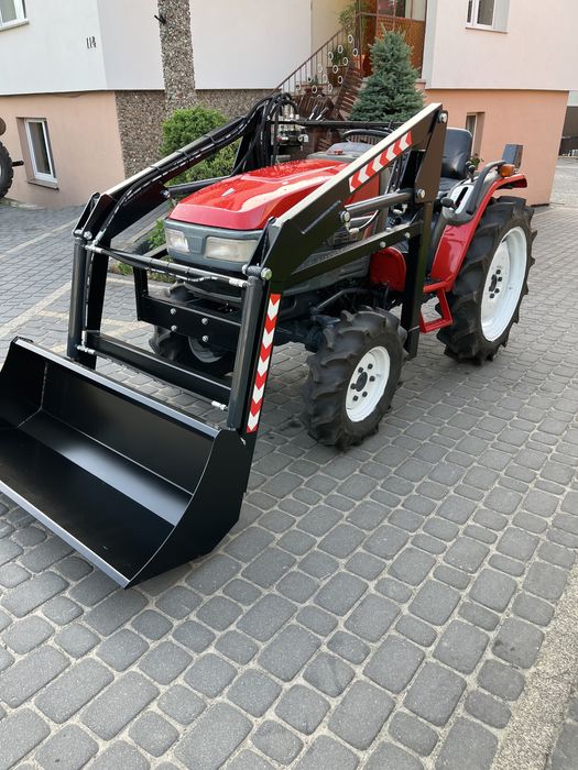 Yanmar F-210 wspomaganie rewers ładowacz