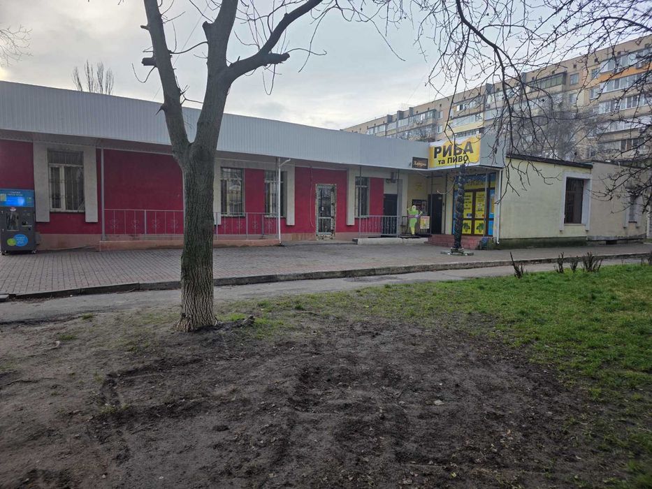 Оренда комерційного приміщення  44м 1 п. /Пиво/Кафе/Майданчик