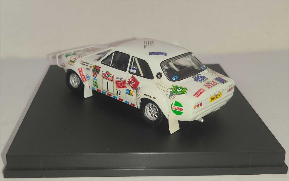 Troféu - Ford Escort MK1 - Vencedor Rally London-México 1995 - Hannu Mikkola