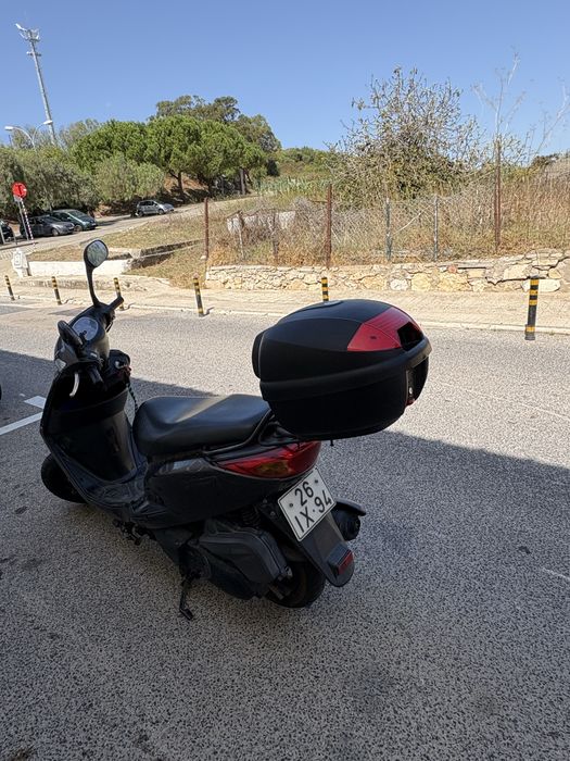 Yamaha Vity 125cm3.