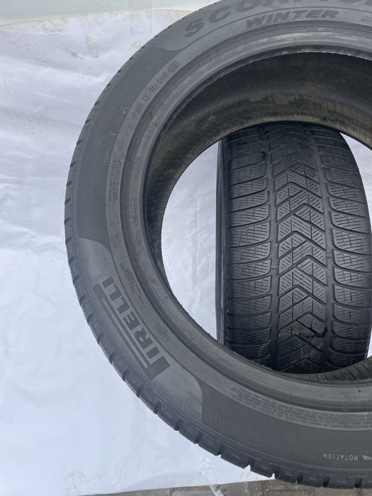 Колеса/резина/гума 275/45R20 Pirelli