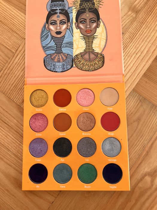 Yuvia’s place paleta