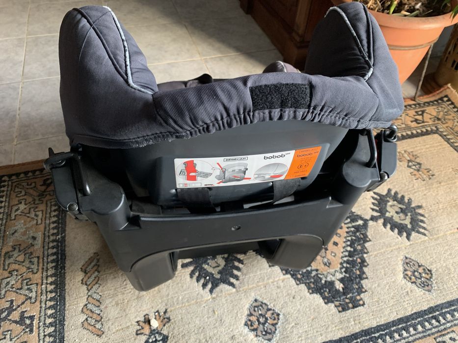 Cadeira de bebé, usado mas em bom estado, vendo por ja nao precisar