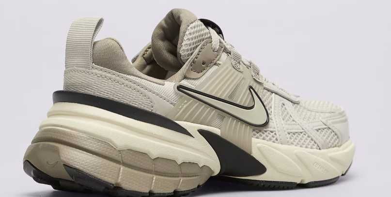 Nike V2K Run Light Orewood Brown 41
