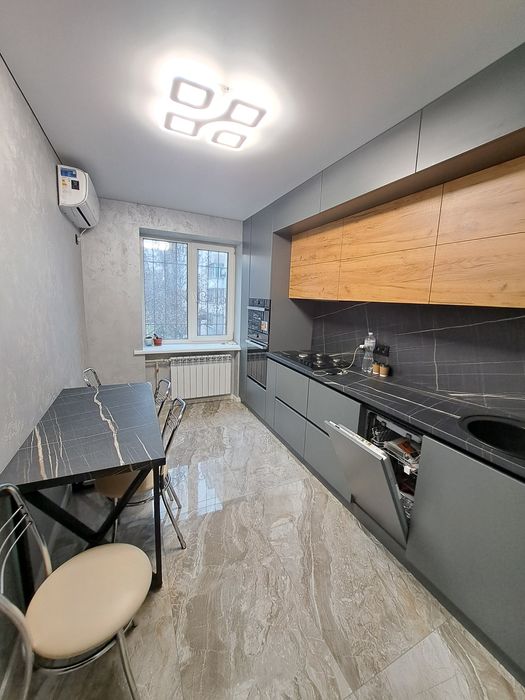 Продается 3ком.кв пр.Центральный