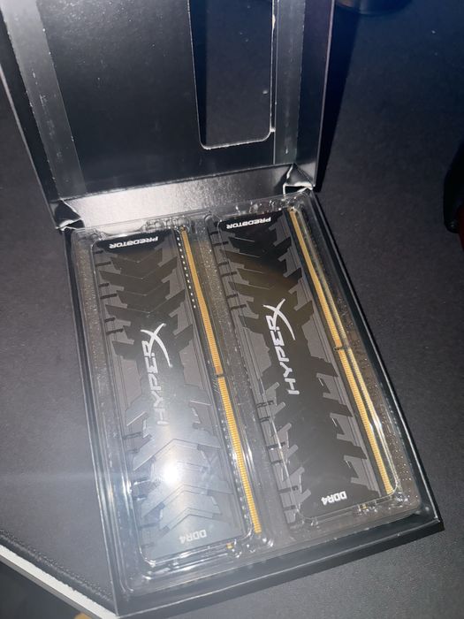 Memoria Ram DDR4 16GB (2x8GB)