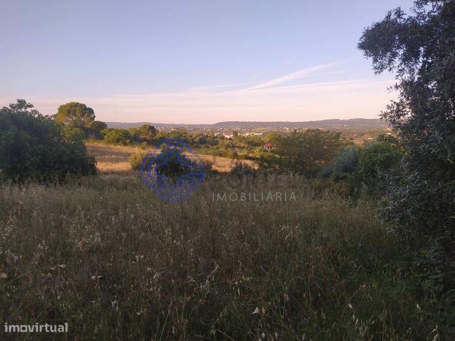Lote de terreno com projeto aprovado a 2 minutos do centro da cidade d