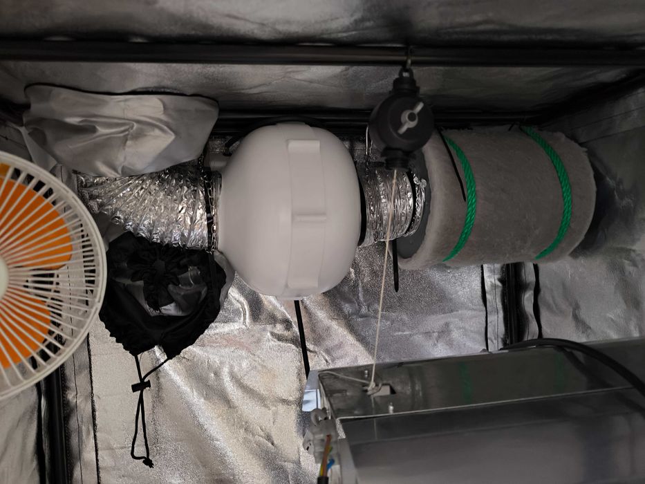 Vendo material para cultivo indoor