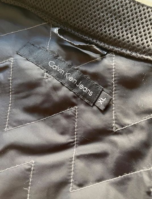 Blusão Calvin Klein XL unisexo