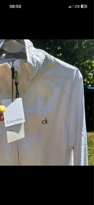 Kurka firmy Calvin Klein