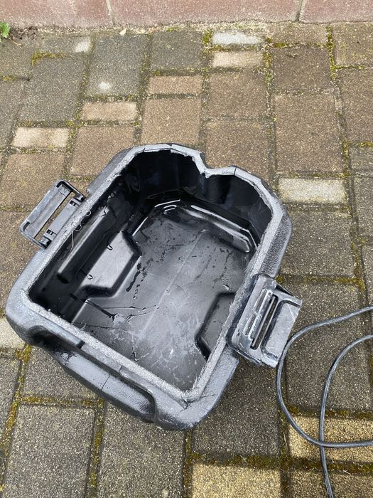Пылесос аккумуляторный DeWalt DCV584L  Germany